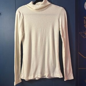 Women's Uniqlo Heat Tech Fleece Turtleneck - Size M - Ivory - New without Tags